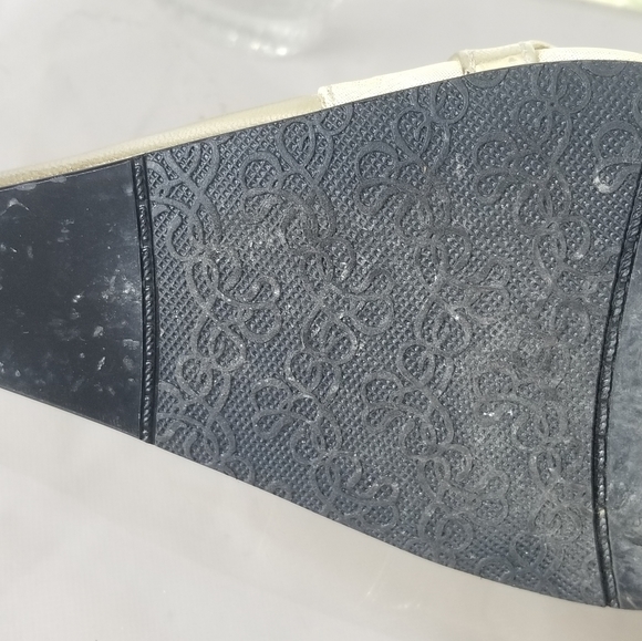 J. Renee' - Picture 7 of 8